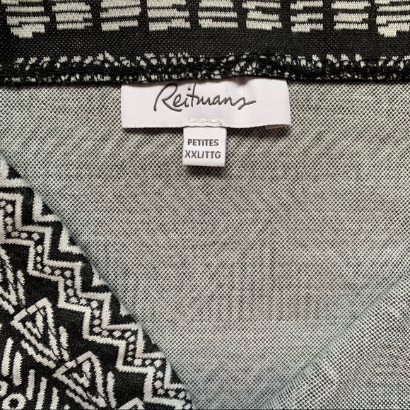 Reitmans White & Black Aztec Skirt - Picture 2 of 3